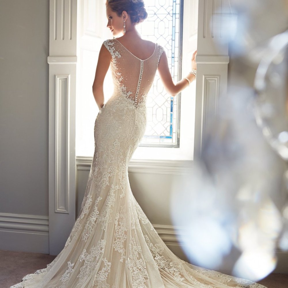 Sophia Tolli Wedding Gown Size 12